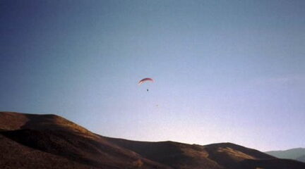 1 RenoParaglider1